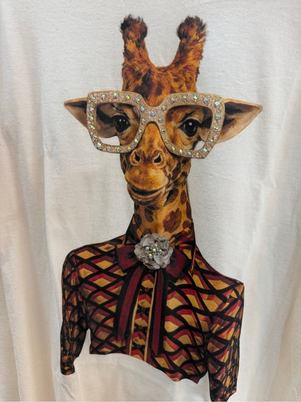 Embellished Giraffe Graphic Short Sleeve Tee - White